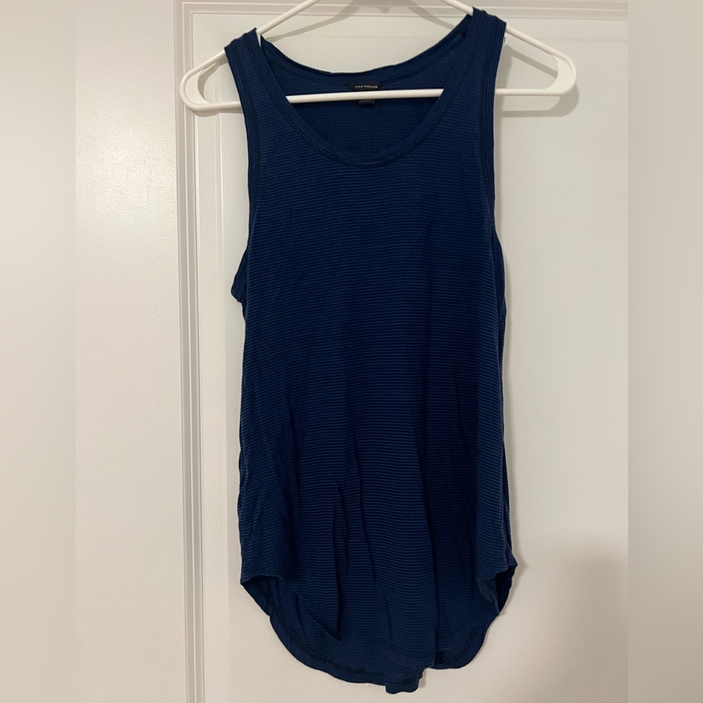 Ann Taylor Sleeveless Navy Striped Small Blouse